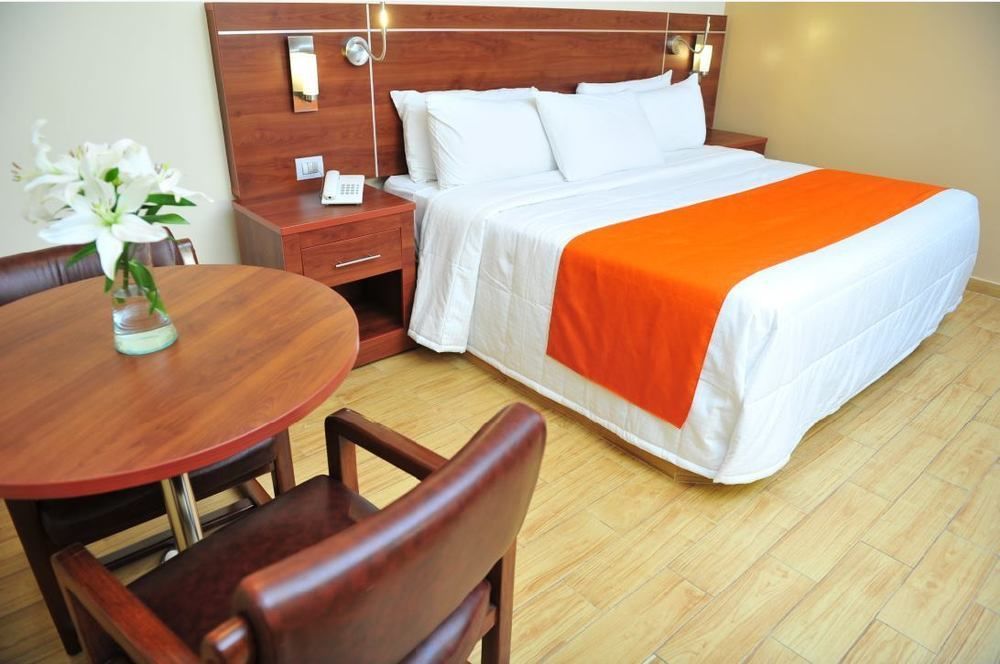 Hotel San Sebastian Hermosillo Exteriör bild