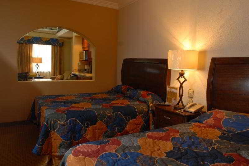 Hotel San Sebastian Hermosillo Exteriör bild